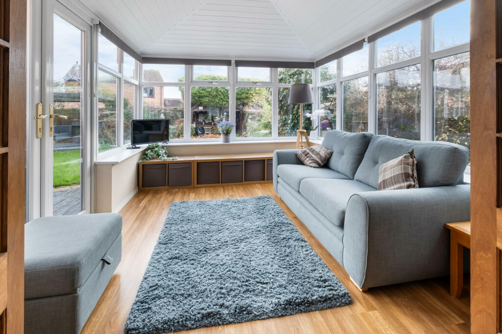 Additional property image - Wheelwright Close, Stoke Heath, Bromsgrove B60
