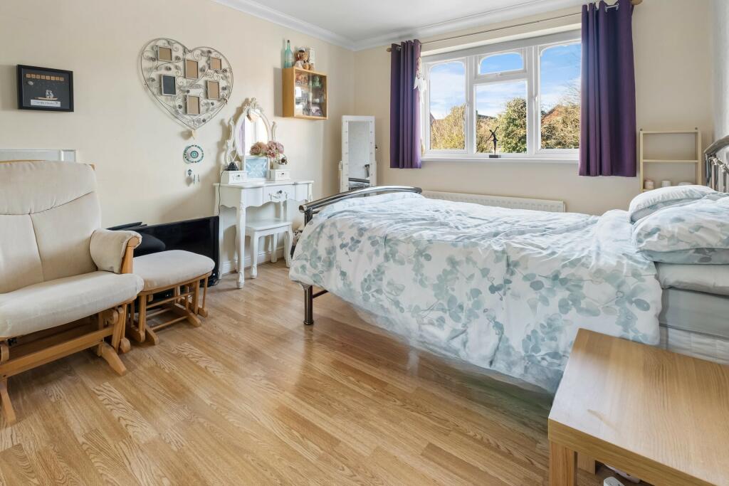 Additional property image - Wheelwright Close, Stoke Heath, Bromsgrove B60