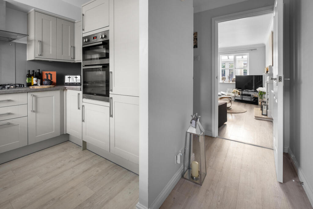 Additional property image - Pavilion Gardens, Bromsgrove, Worcestershire
