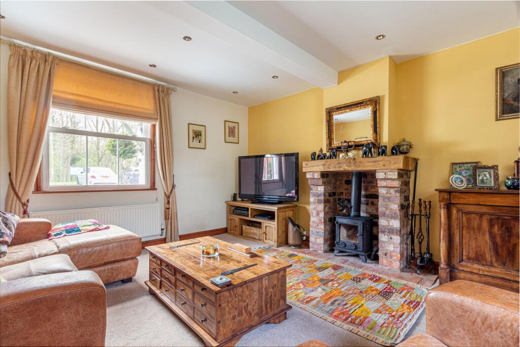 Additional property image - The Wharf House, Hanbury Road, Stoke Prior B60 4LA