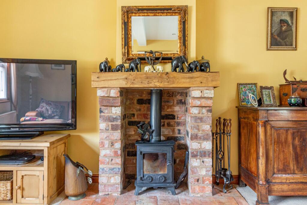 Additional property image - The Wharf House, Hanbury Road, Stoke Prior B60 4LA