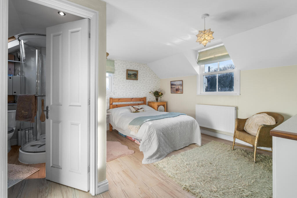 Additional property image - The Wharf House, Hanbury Road, Stoke Prior B60 4LA