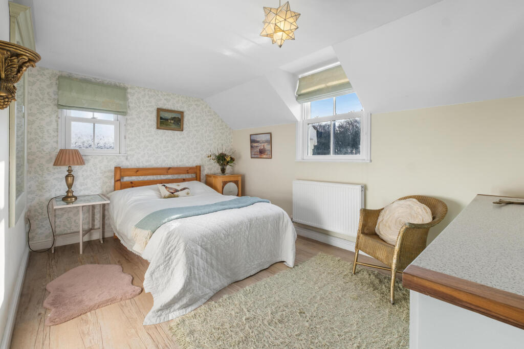 Additional property image - The Wharf House, Hanbury Road, Stoke Prior B60 4LA