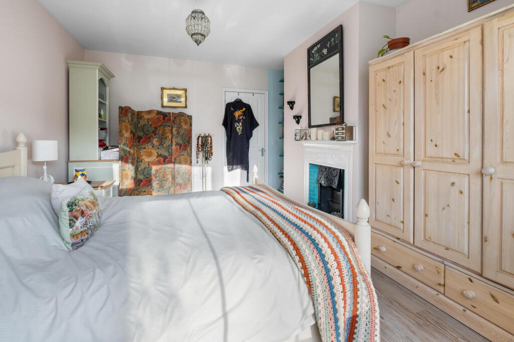 Additional property image - The Wharf House, Hanbury Road, Stoke Prior B60 4LA