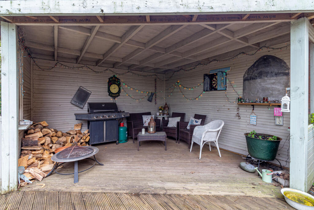 Additional property image - The Wharf House, Hanbury Road, Stoke Prior B60 4LA
