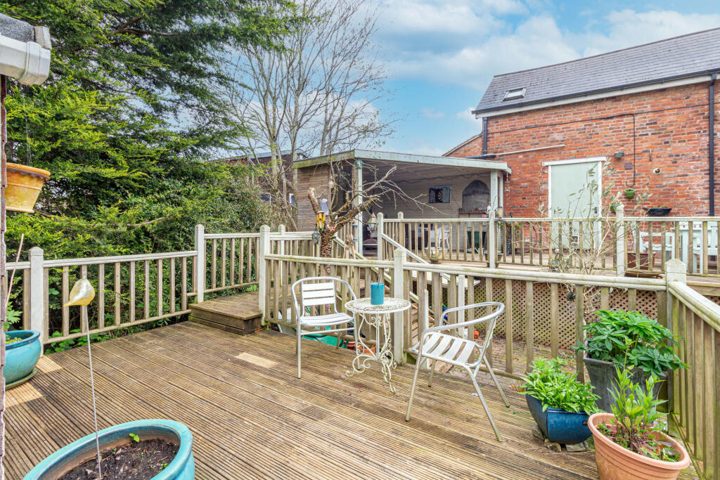 Additional property image - The Wharf House, Hanbury Road, Stoke Prior B60 4LA