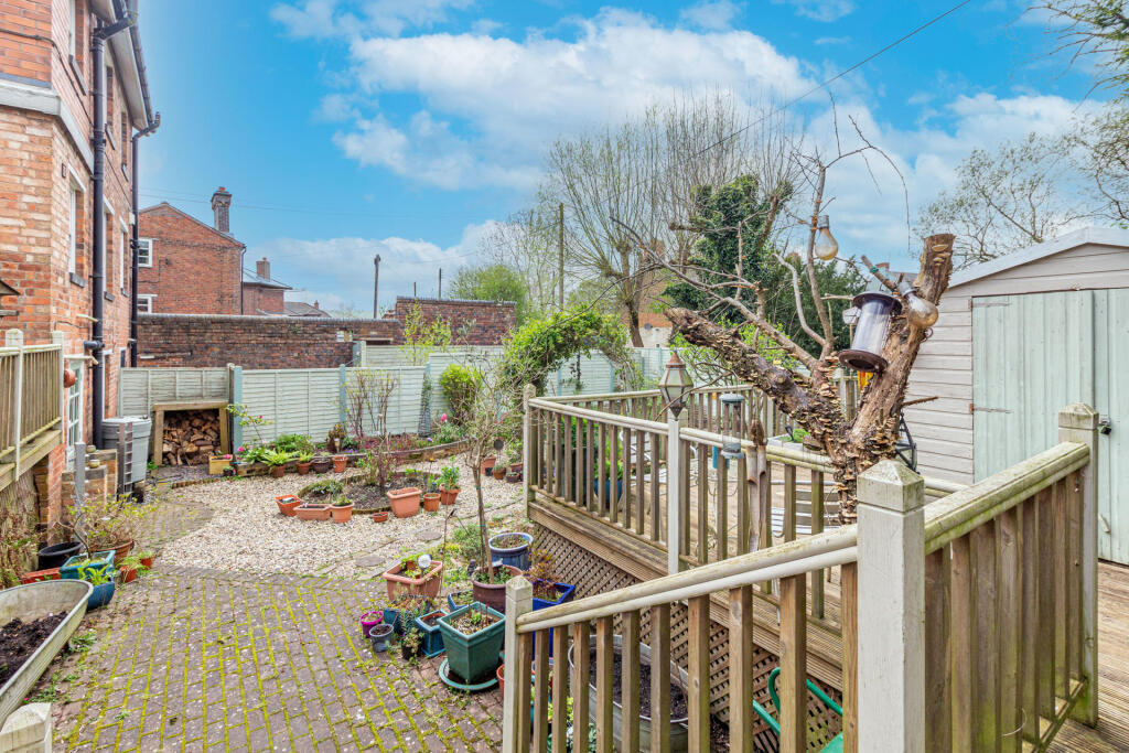Additional property image - The Wharf House, Hanbury Road, Stoke Prior B60 4LA