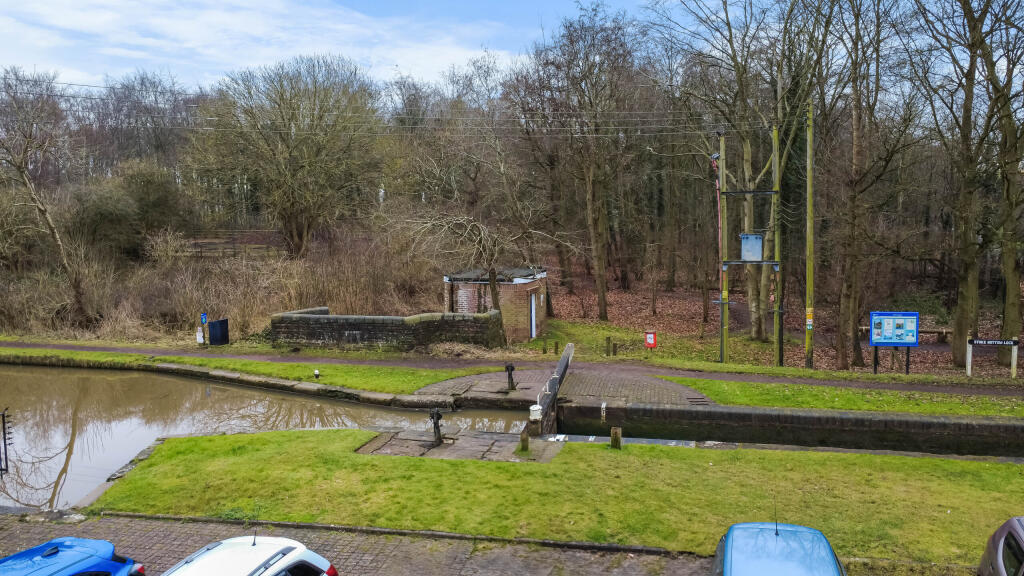 Additional property image - The Wharf House, Hanbury Road, Stoke Prior B60 4LA