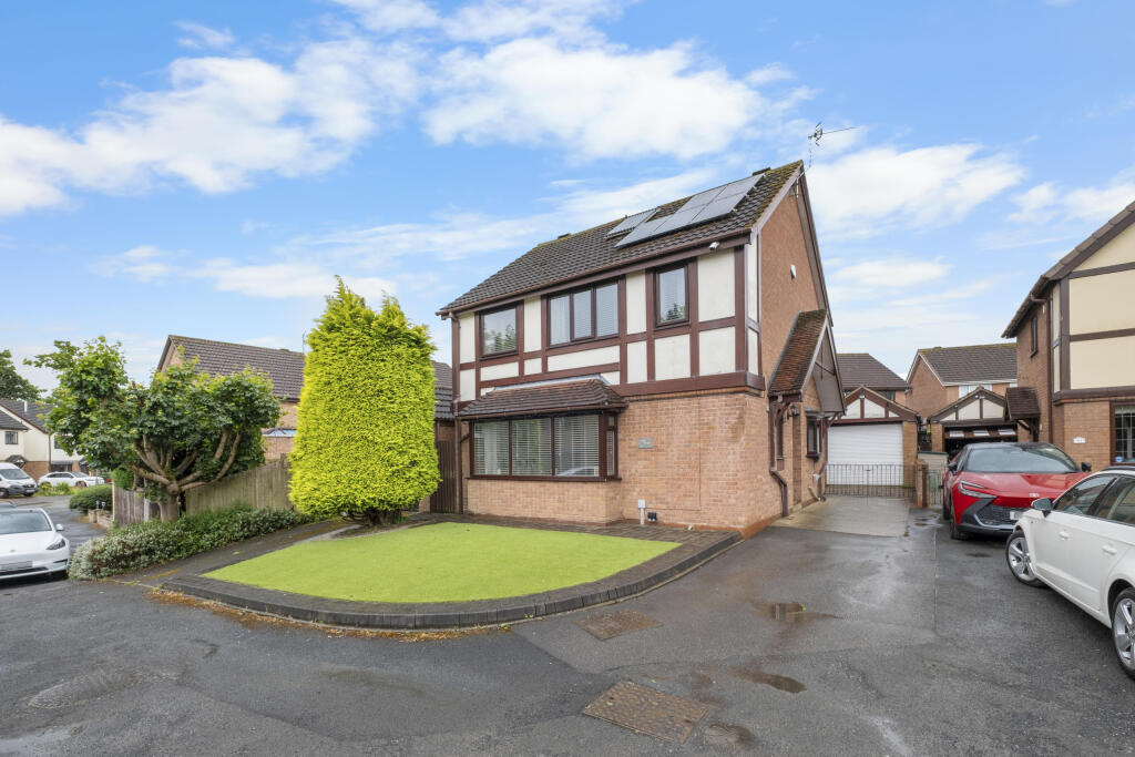 Main image of property: Avon Close, Bromsgrove. B60 3PE