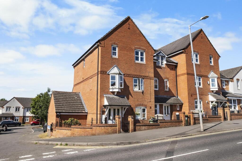 Main image of property: Evesham Road, Redditch. B97 5JN