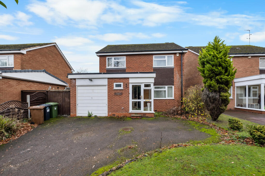 Main image of property: Kineton Green Road, Solihull B92 7EQ