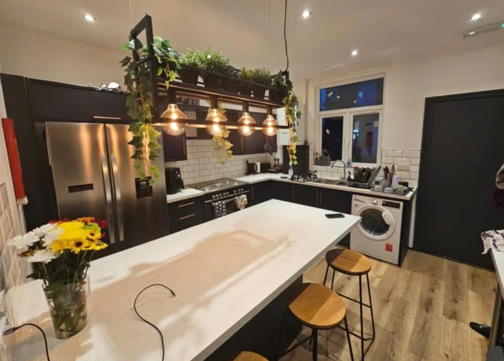 Main image of property: Ashville Grove, Leeds, West Yorkshire, LS6
