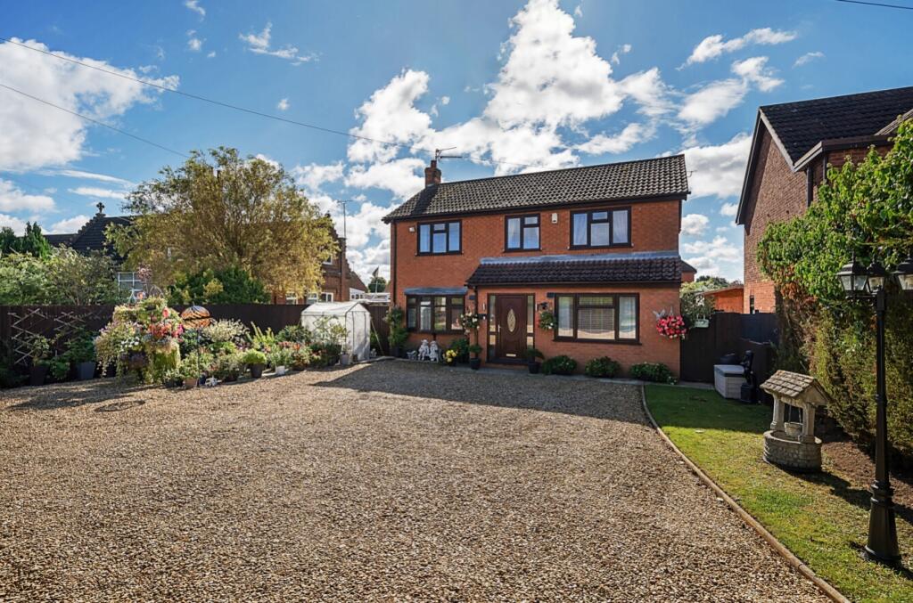 Main image of property: Ropers Gate, Lutton