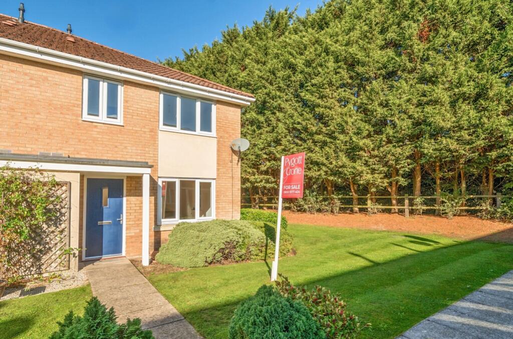 Main image of property: Becketts Close, 