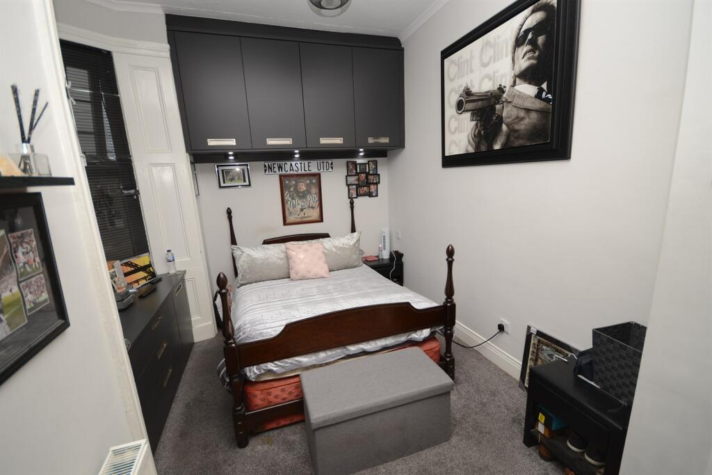 3 bedroom end of terrace house for sale in St. Michaels Avenue North