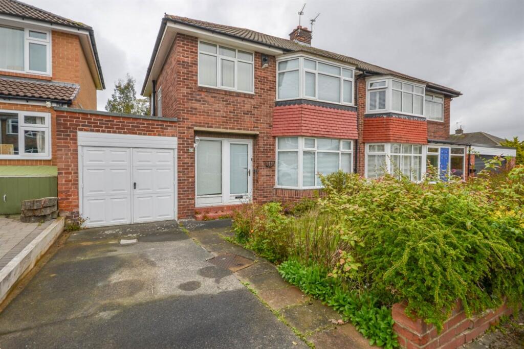 3 bedroom semidetached house for sale in Hardwick Place, Gosforth, NE3