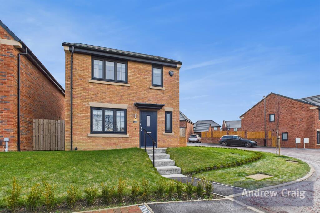 Main image of property: Hodgson Close, Callerton, Newcastle Upon Tyne
