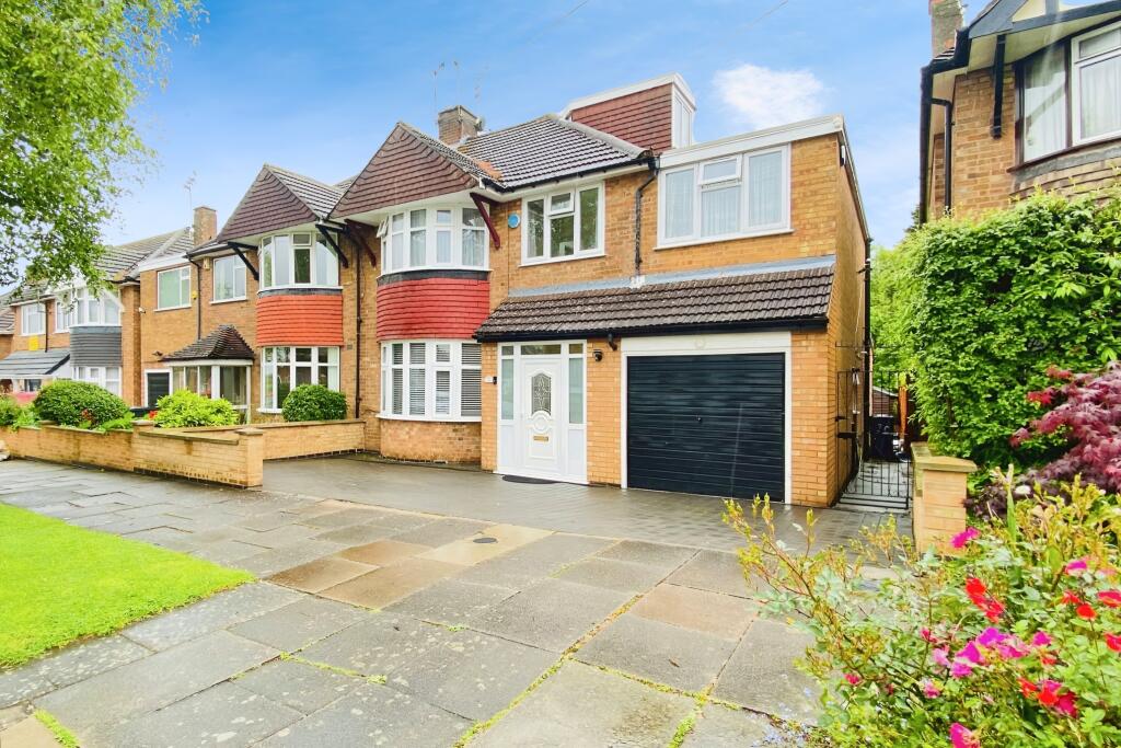 4 bedroom semidetached house for sale in Delaware Road, Evington