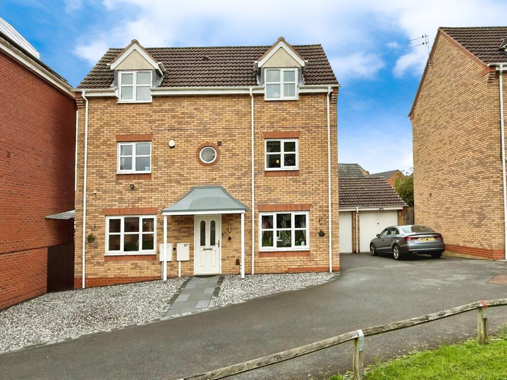 Main image of property: Saxthorpe Road, Hamilton, LE5