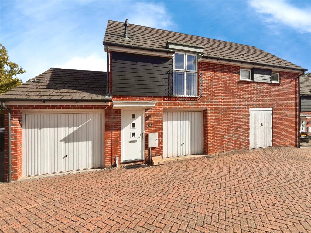 Main image of property: Sinclair Drive, Basingstoke, Hampshire, RG21