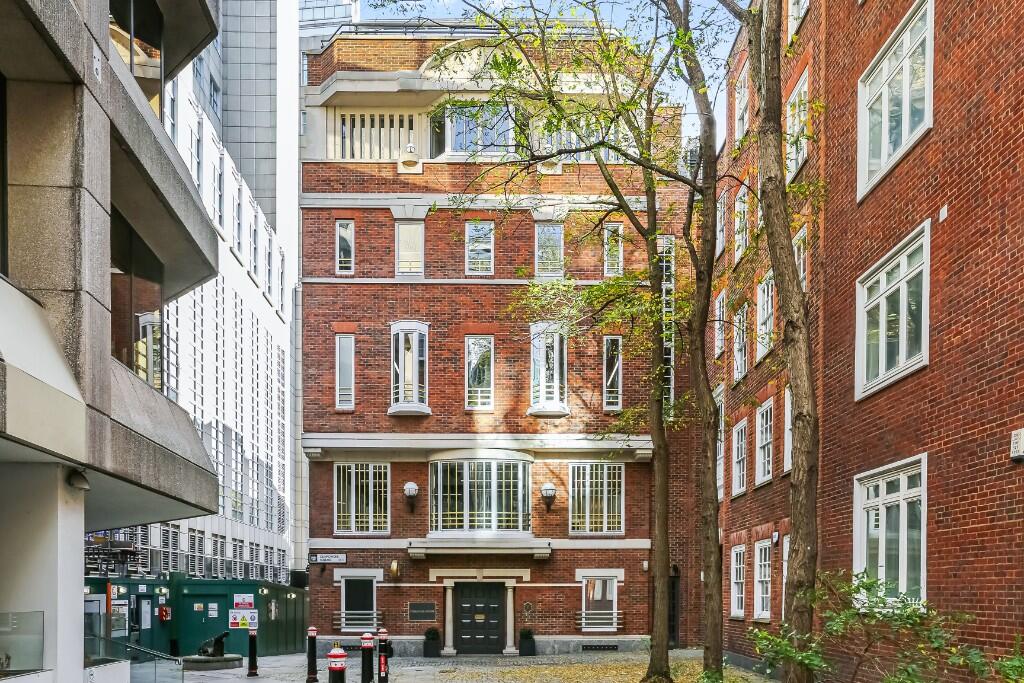 Main image of property: Gunpowder Square, London, EC4A