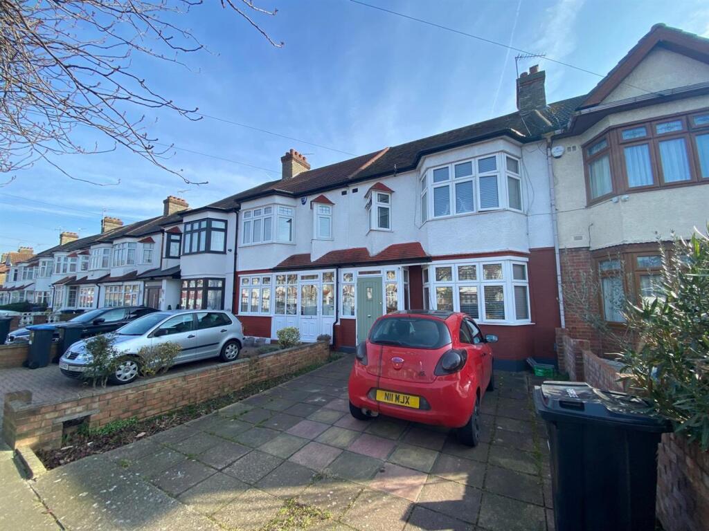 Main image of property: Ash Grove, Palmers Green, N13
