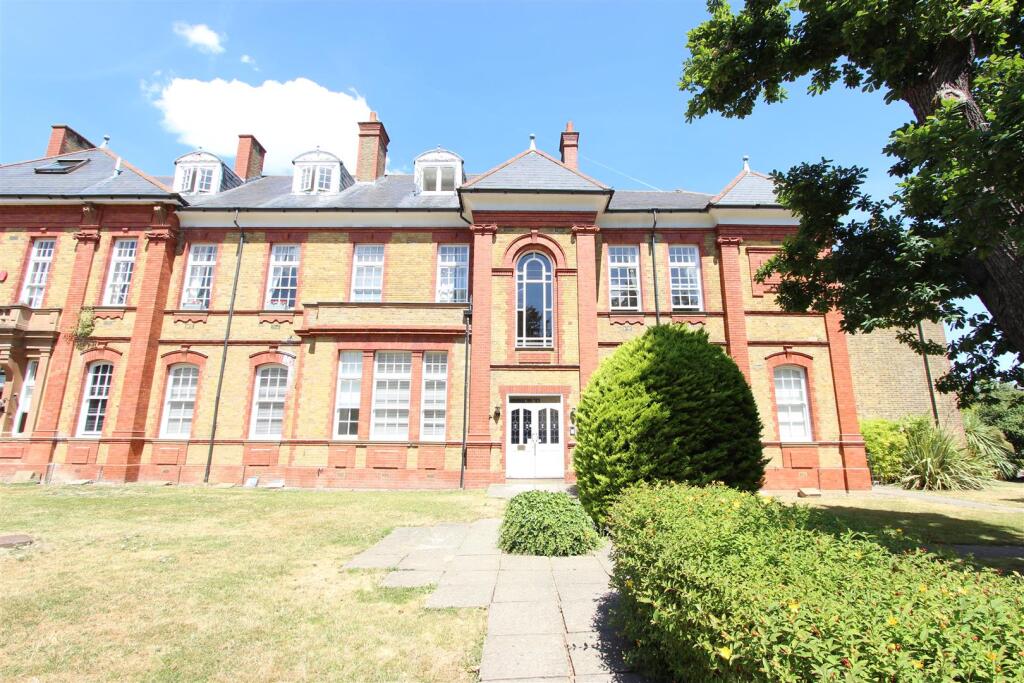 Main image of property: Penrose House, Newsholme Drive, N21