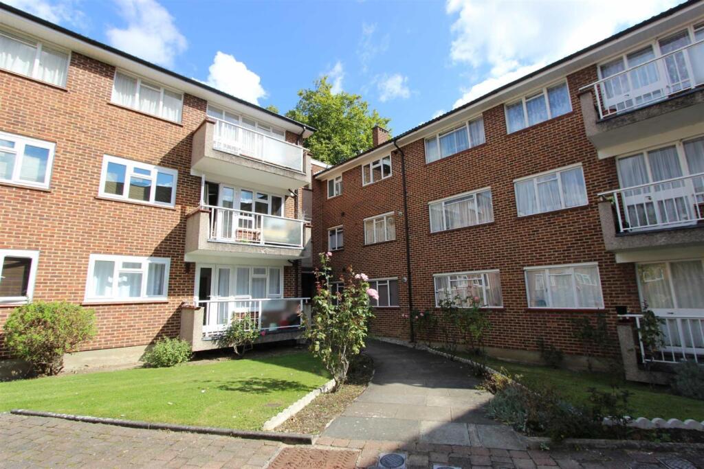 Main image of property: Springbank, Winchmore Hill, N21