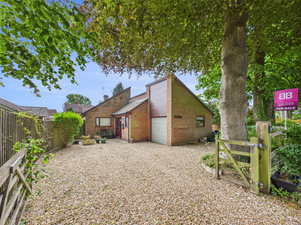 Main image of property: New Road, Stokenchurch, High Wycombe, Buckinghamshire