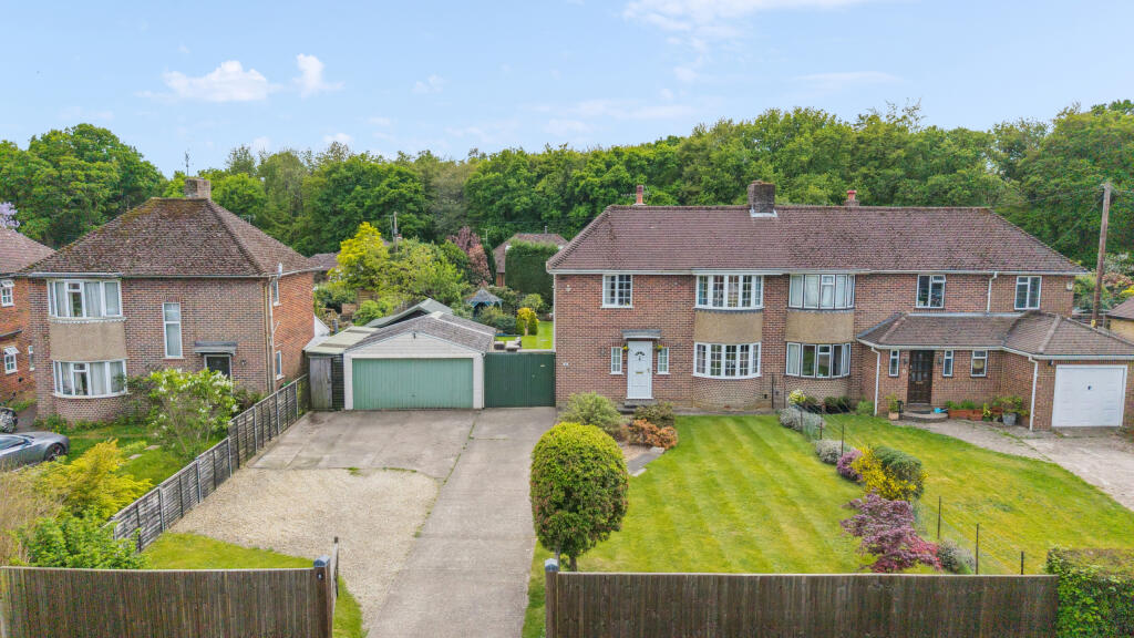Main image of property: Old Dashwood Hill, Studley Green, High Wycombe, Buckinghamshire