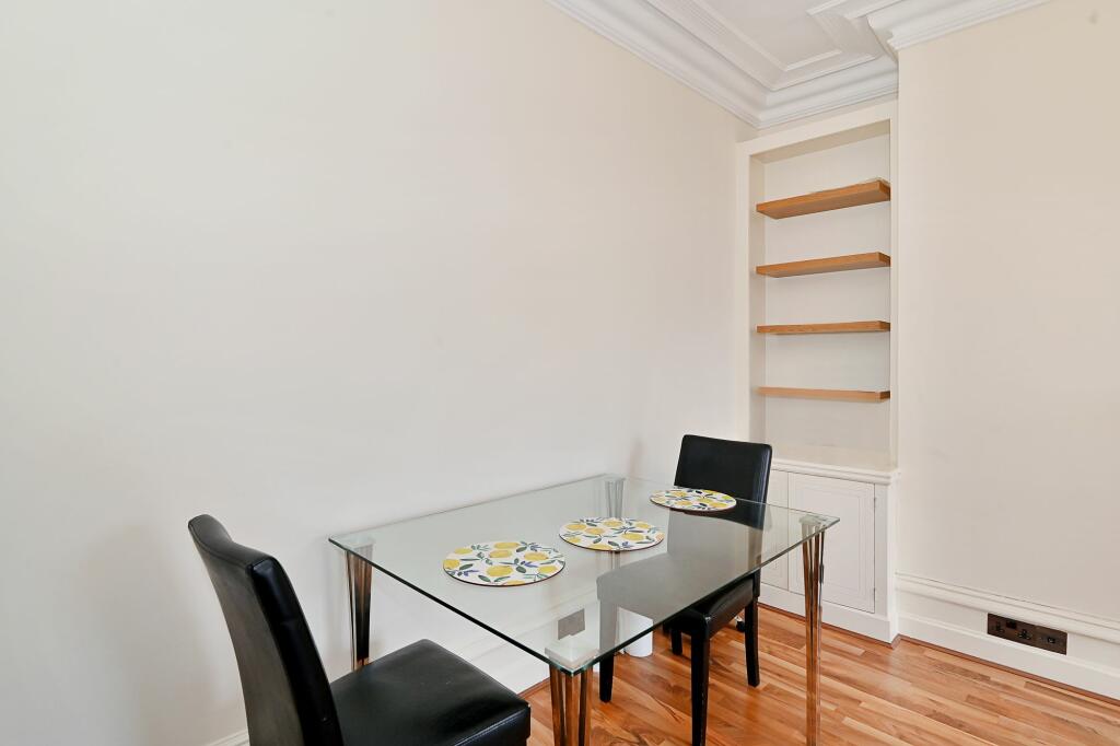 1 bedroom apartment for sale in Park Mansions, Knightsbridge, SW1X