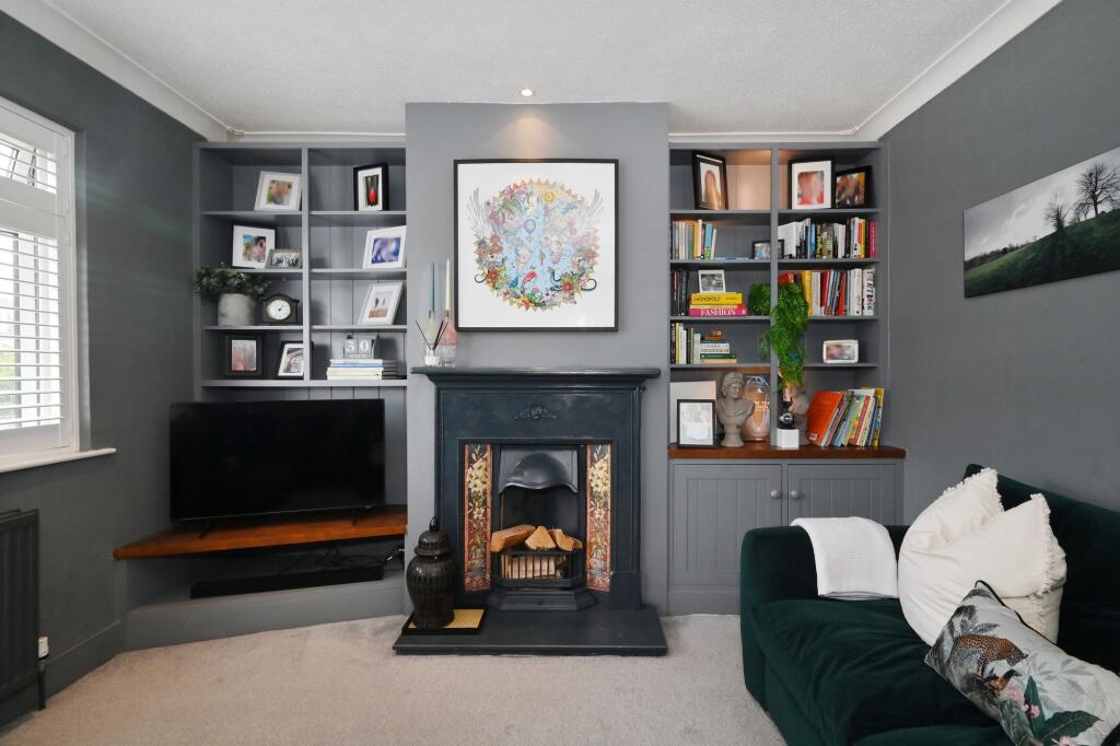 Main image of property: Oxford Street, Whitstable, CT5