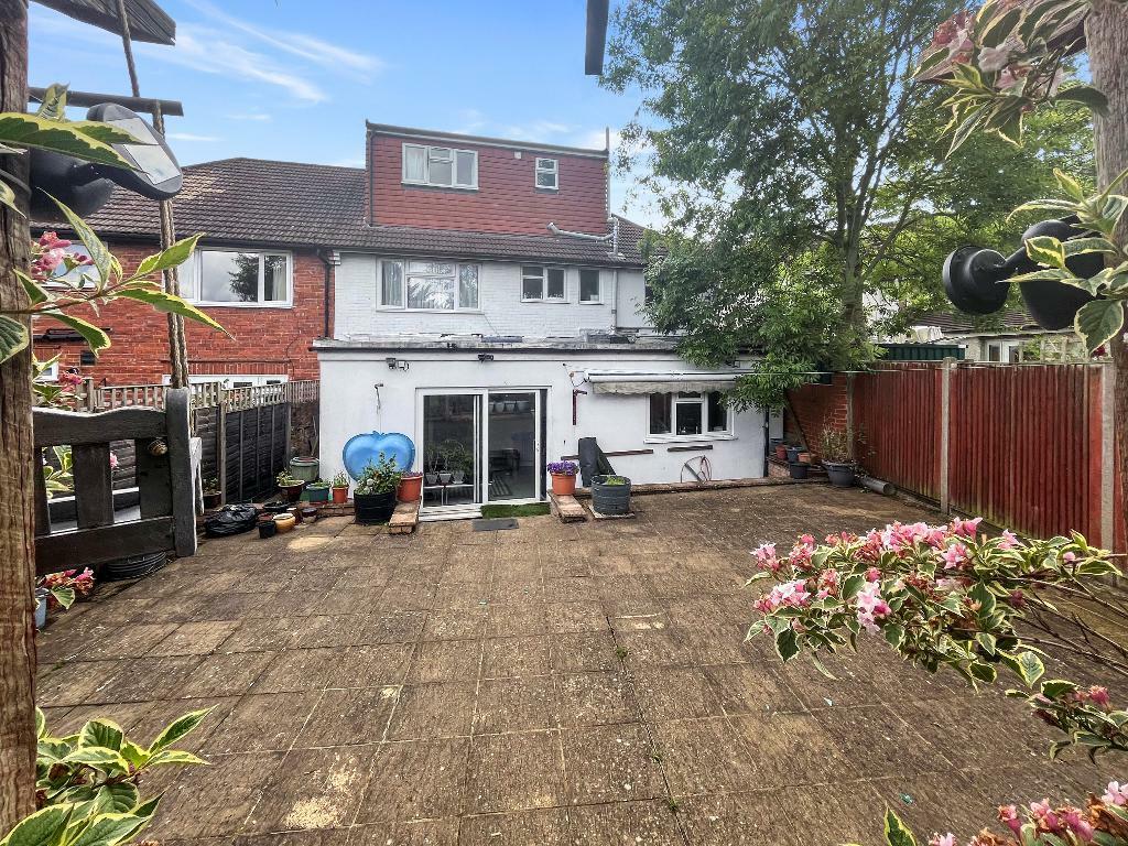 Additional property image - Farley Road, South Croydon, CR2 7NG