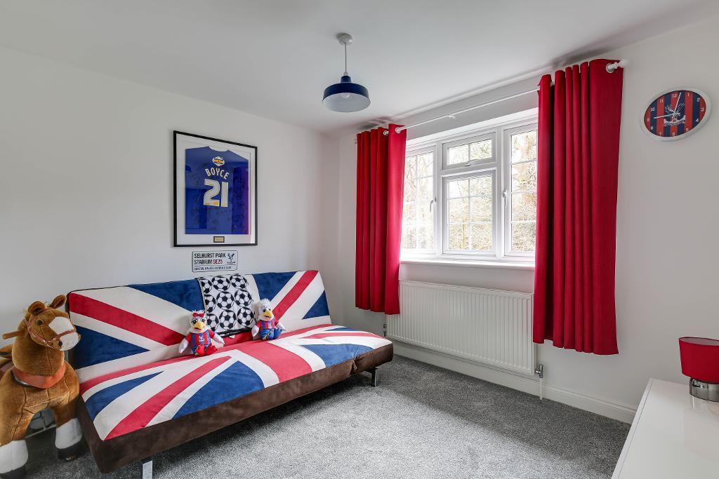 Additional property image - Kersey Drive, South Croydon, CR2 8SX