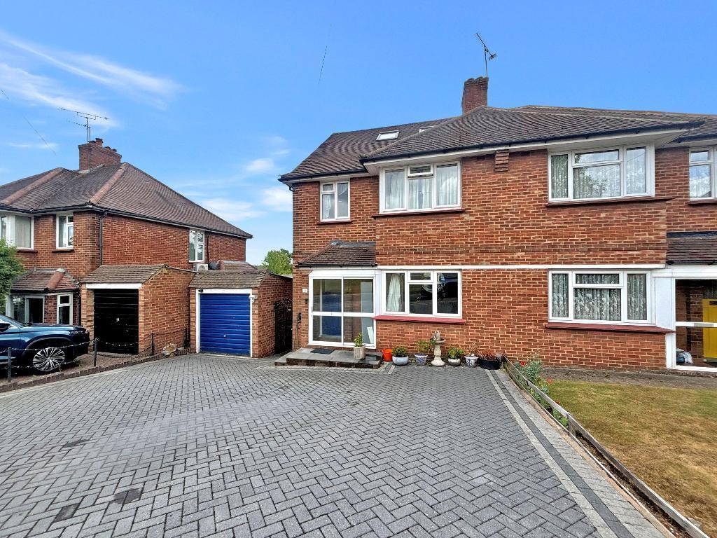 Main image of property: Rawlins Close, Selsdon, South Croydon, CR2 8JS
