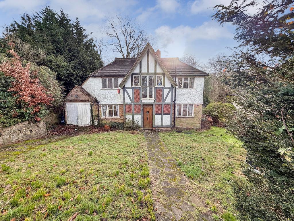 Main image of property: Ballards Way, South Croydon, CR0 5RG