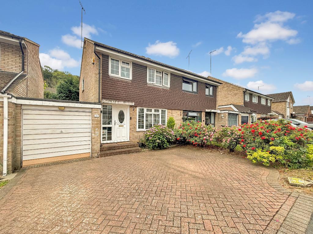 Main image of property: Goldfinch Road, Selsdon, Croydon, CR2 8SS