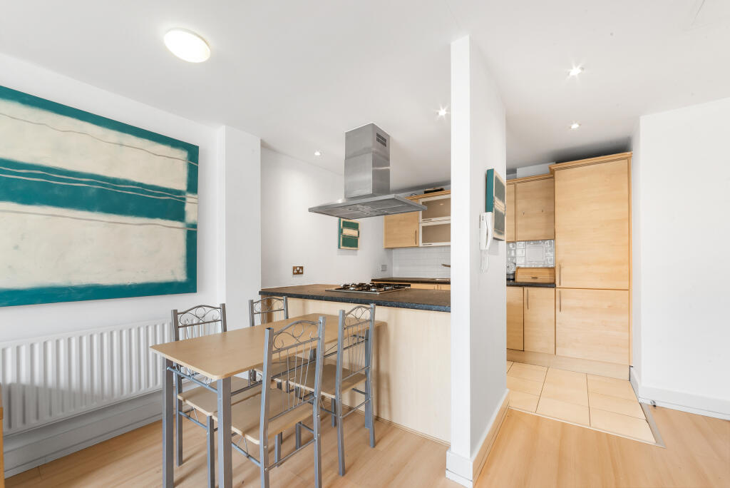 Main image of property: Westferry Road, Canary Wharf, E14