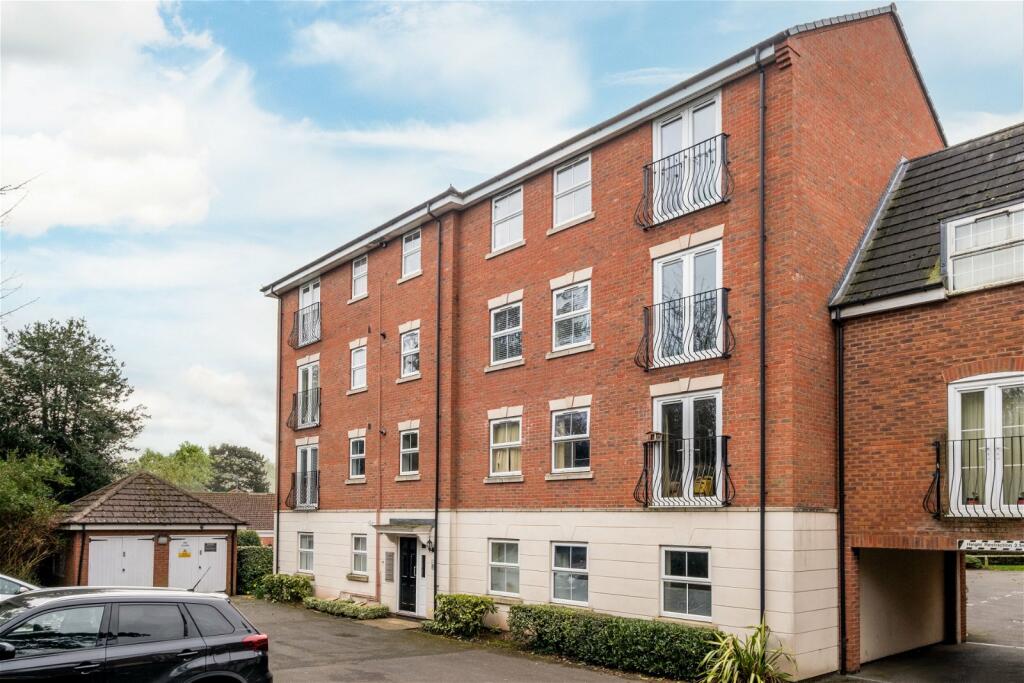 2 bedroom apartment for sale in Walnut Gardens, East Leake, LE12