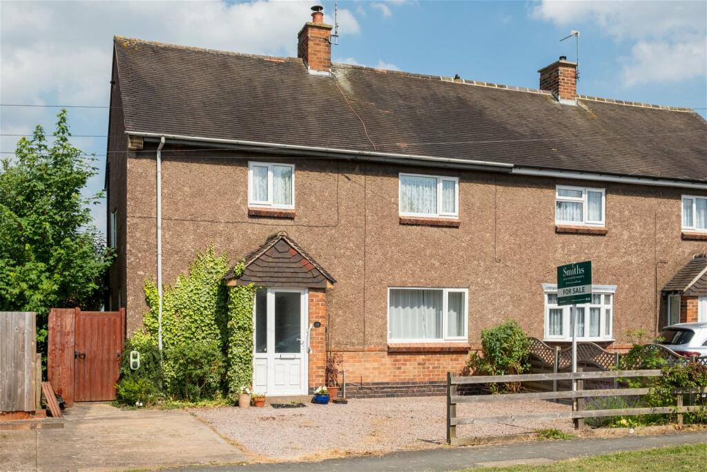 3 bedroom semidetached house for sale in Babington Road, Rothley, LE7