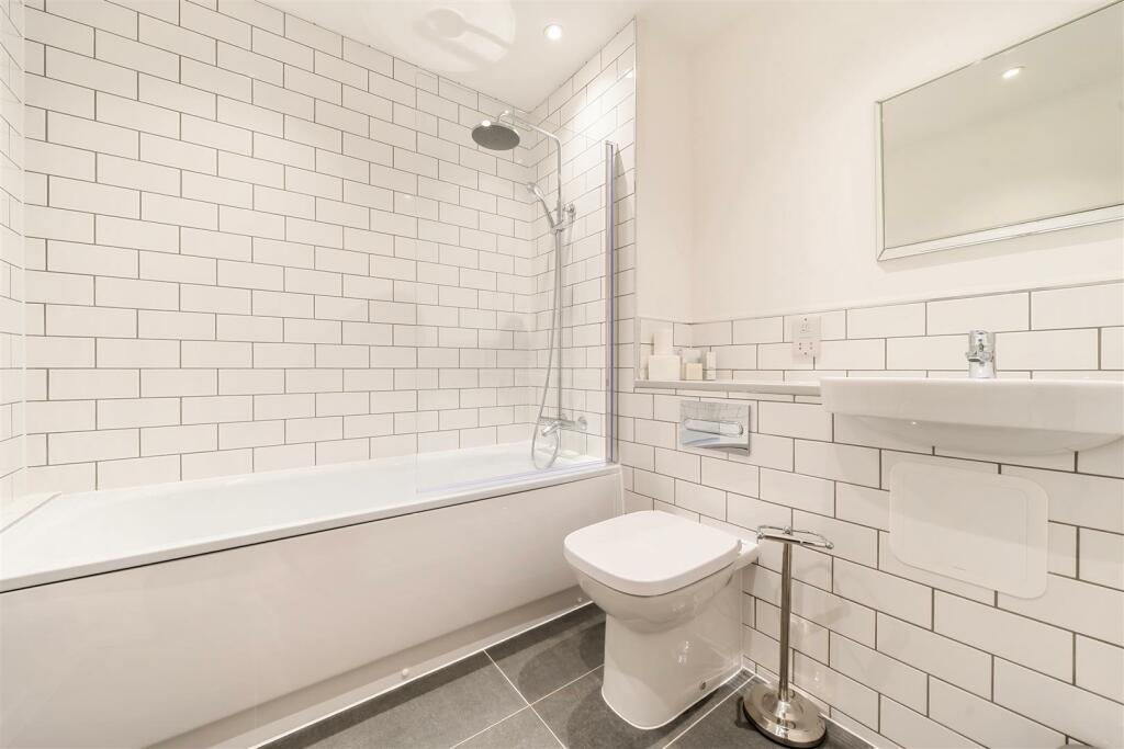 Additional property image - Stoneworks Place, Matlock Spa, Matlock