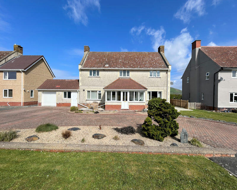 3 bedroom detached house for sale in 14 Morfa Crescent, Tywyn, Gwynedd