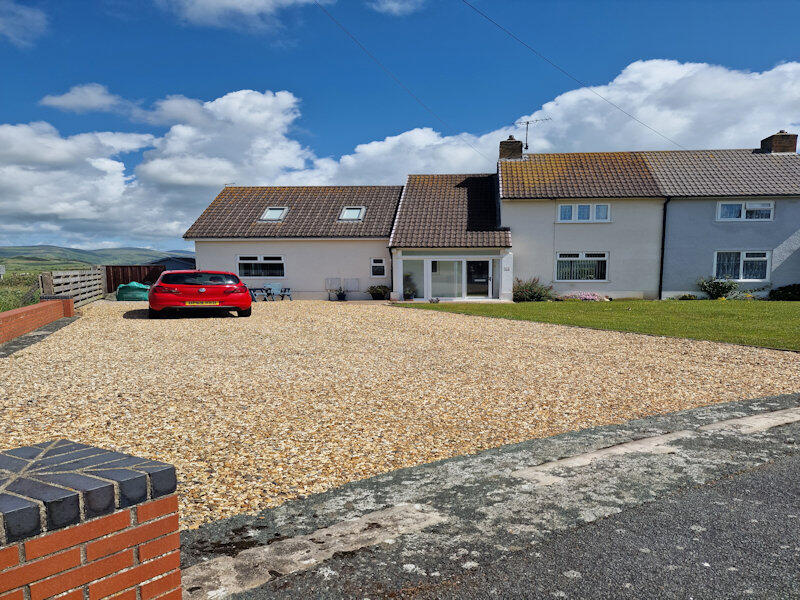 Main image of property: 53 Sandilands Road, Tywyn, Gwynedd, LL36 9AT