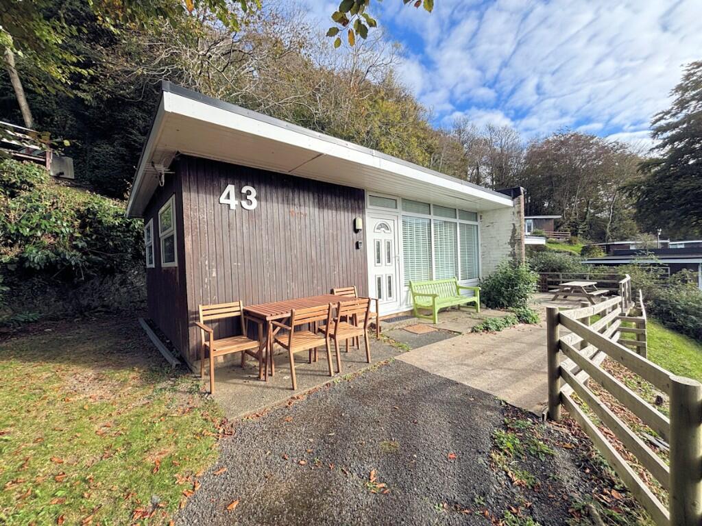 Main image of property: Chalet 43 Woodlands, Bryncrug, Gwynedd, LL36 9UH