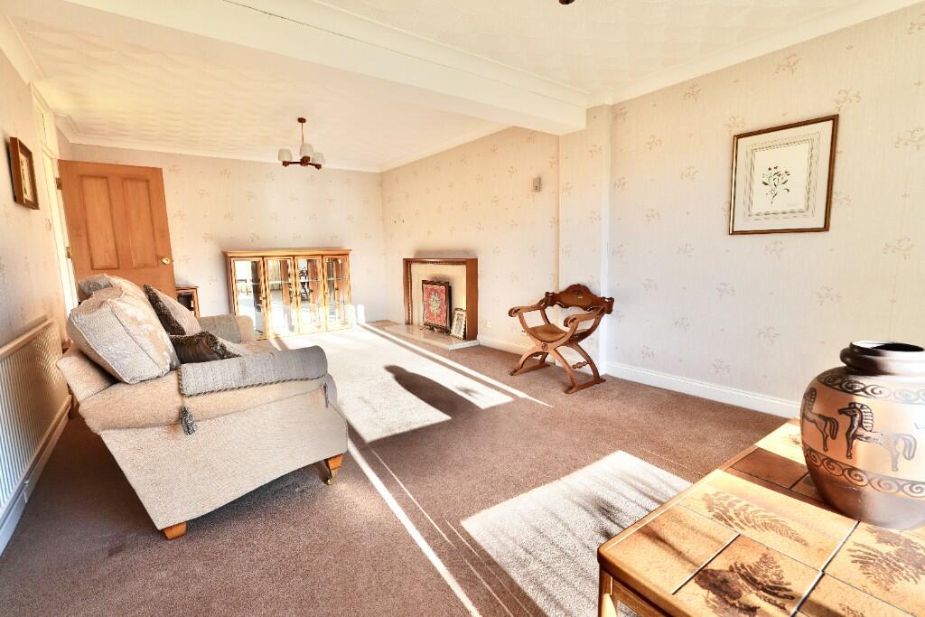 Additional property image - Heol Y Delyn, Cardiff(City), CF14