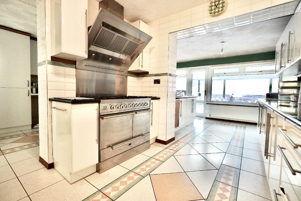 Additional property image - Heol Y Delyn, Cardiff(City), CF14