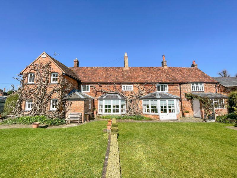 Main image of property: Aylesbury Road, Wing