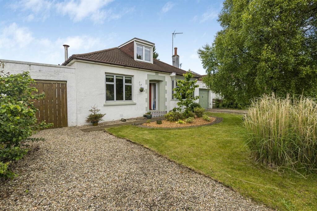 3 bedroom bungalow for sale in Balvie Avenue, Old Drumchapel, Glasgow, G15