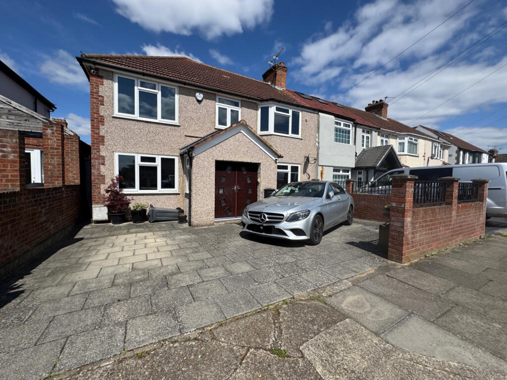 Main image of property: Hounslow, TW5