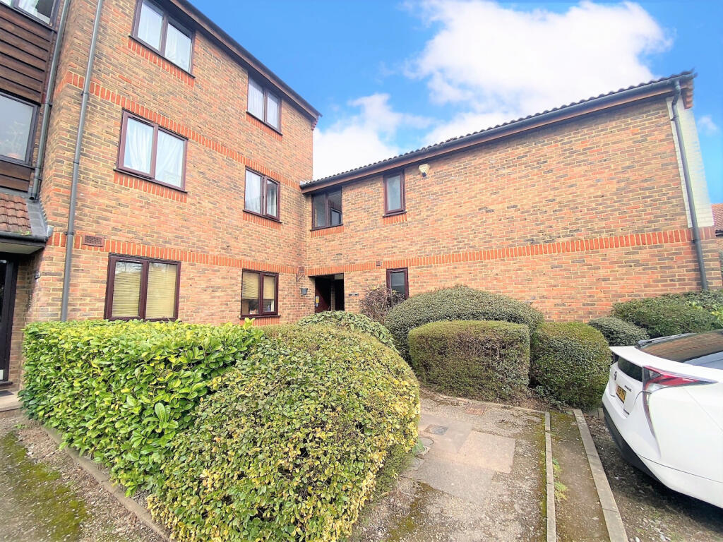 Main image of property: Hounslow, TW5